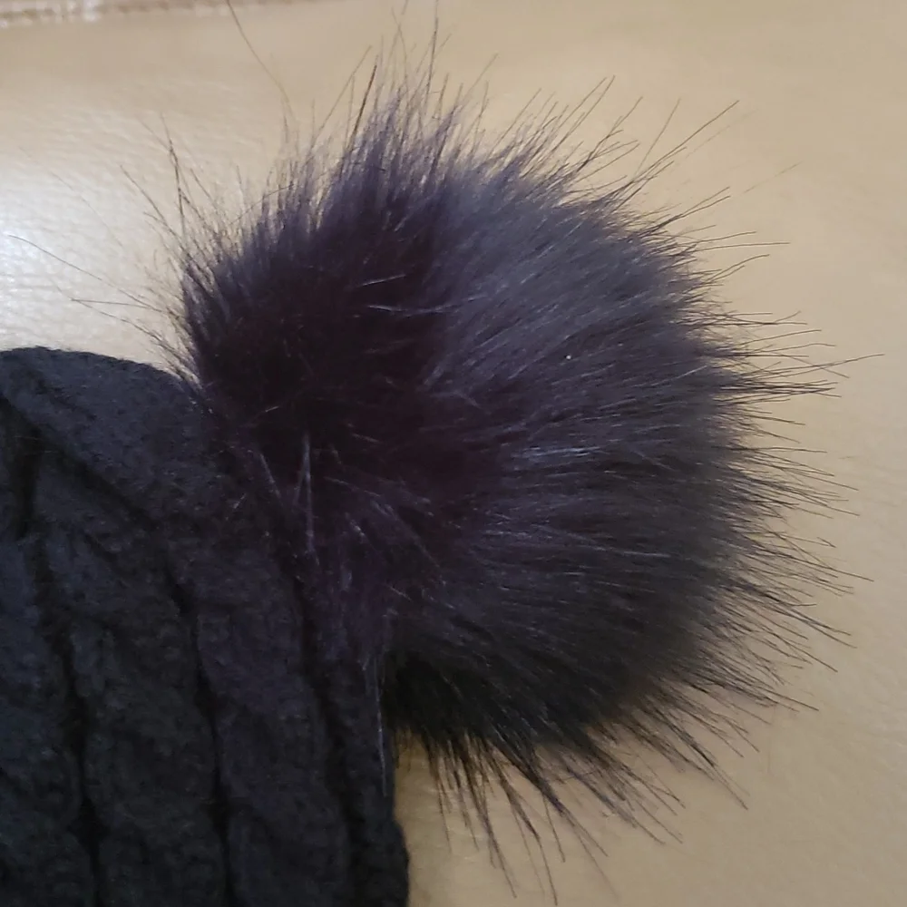 Adorable little girl Autumn Winter Fleece Beanie Knitted Hat With Pom Pom